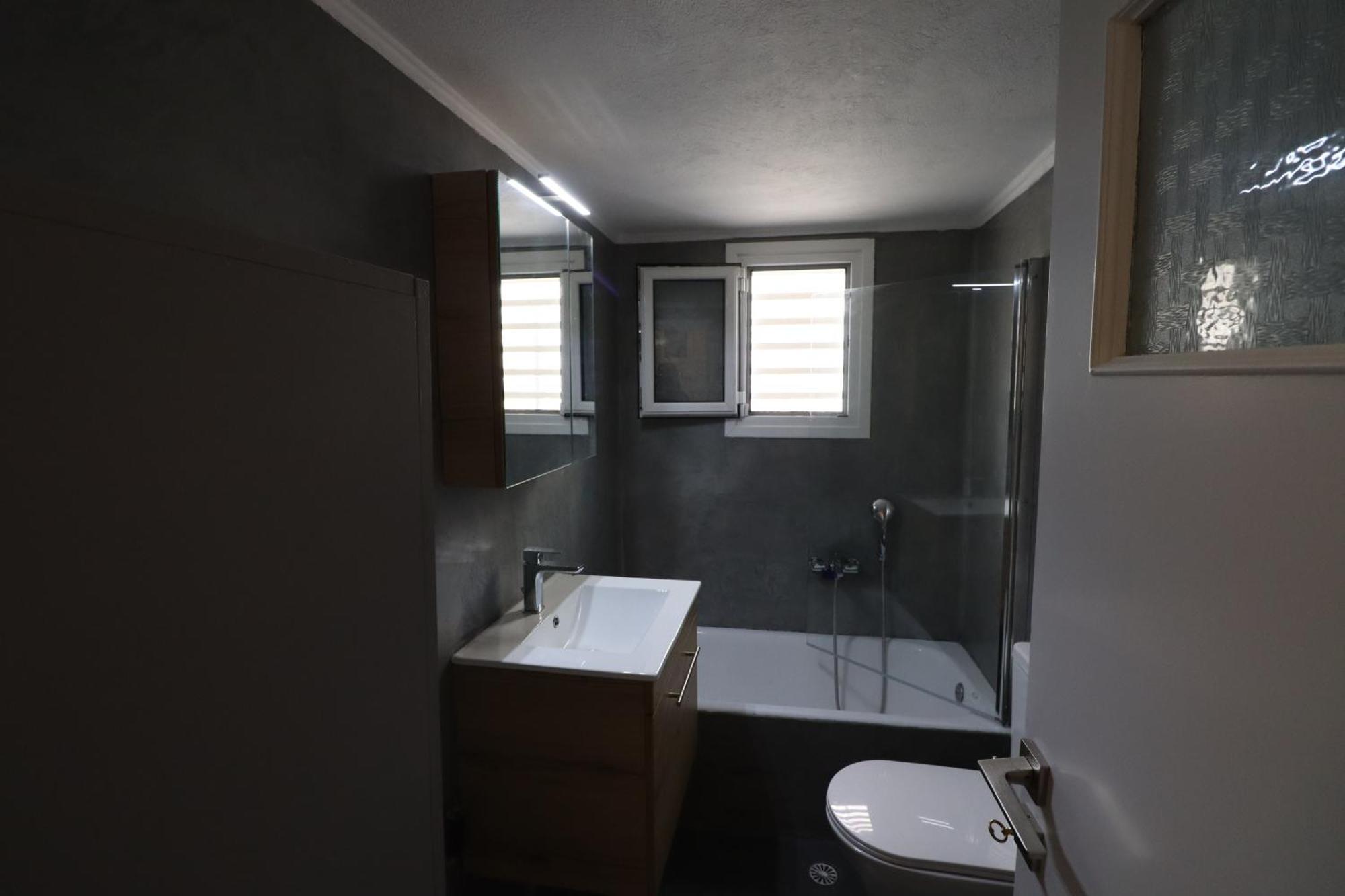 Lia House Near Airport Дом отдыха *